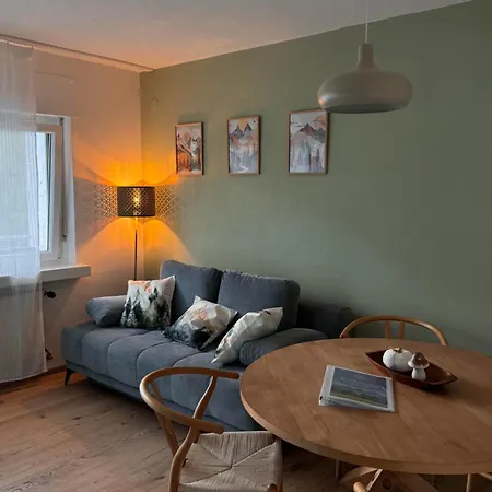 Apartment Haus Birkenhain - Alpique Seefeld in Tirol